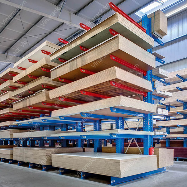 Kệ tay đơn chứa tấm nhựa PVC công nghiệp